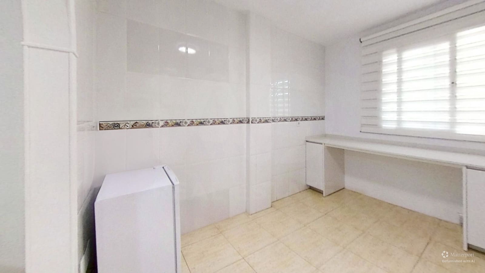 2 bedroom Apartment for sale in Roquetas de Mar with pool - € 209,000 (Ref: 10073272)