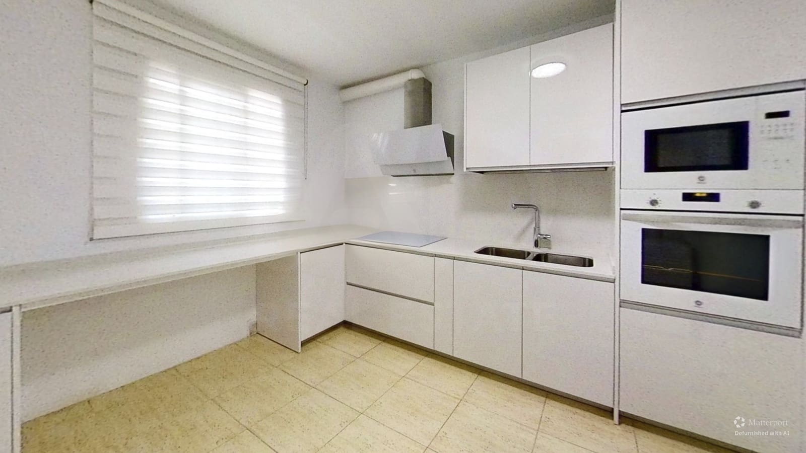 2 bedroom Apartment for sale in Roquetas de Mar with pool - € 209,000 (Ref: 10073272)