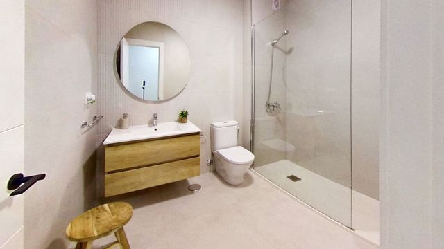 2 soveværelse Lejlighed til salg i Aguadulce (Almeria), Roquetas de Mar med swimmingpool - € 195.000 (Ref: 10073272)