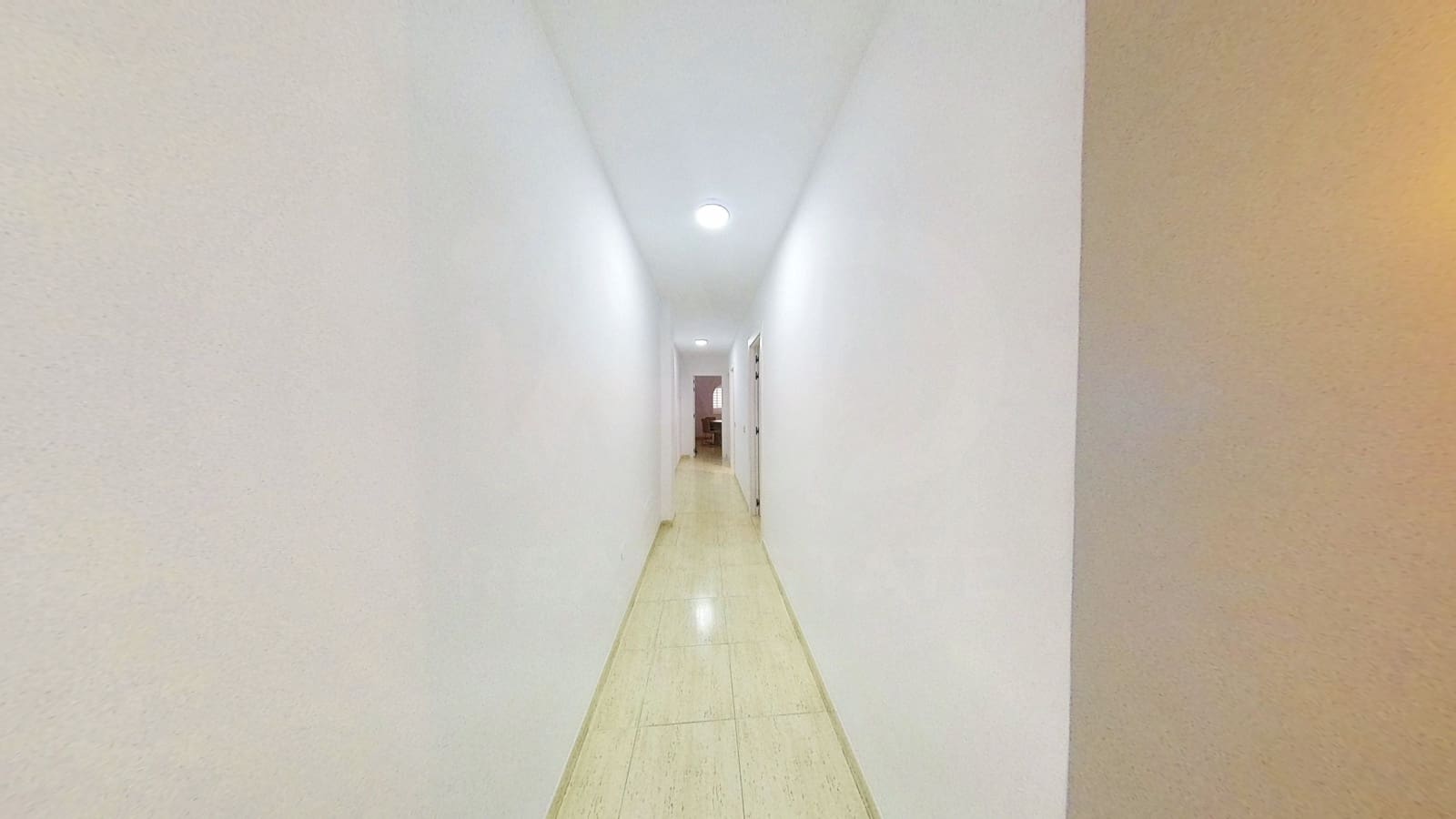 2 bedroom Apartment for sale in Roquetas de Mar with pool - € 209,000 (Ref: 10073272)
