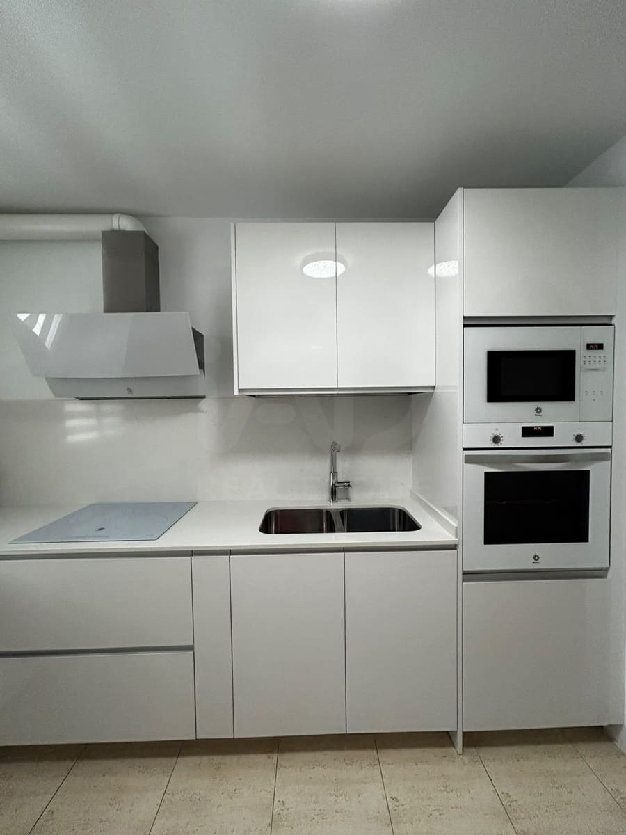 2 Zimmer Apartment zu verkaufen in Roquetas de Mar mit Pool - 195.000 € (Ref: 10073272)