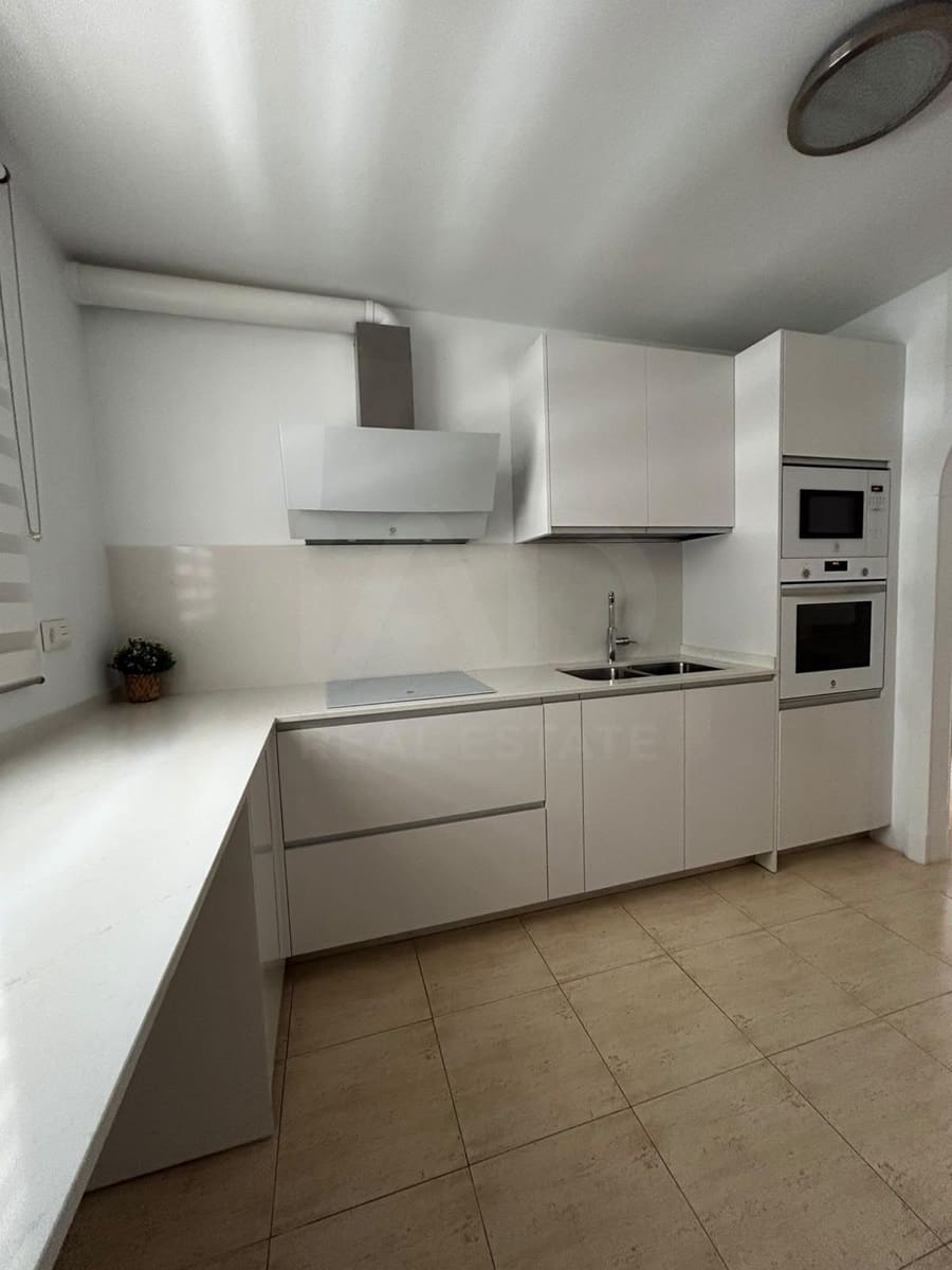 2 Zimmer Apartment zu verkaufen in Roquetas de Mar mit Pool - 195.000 € (Ref: 10073272)