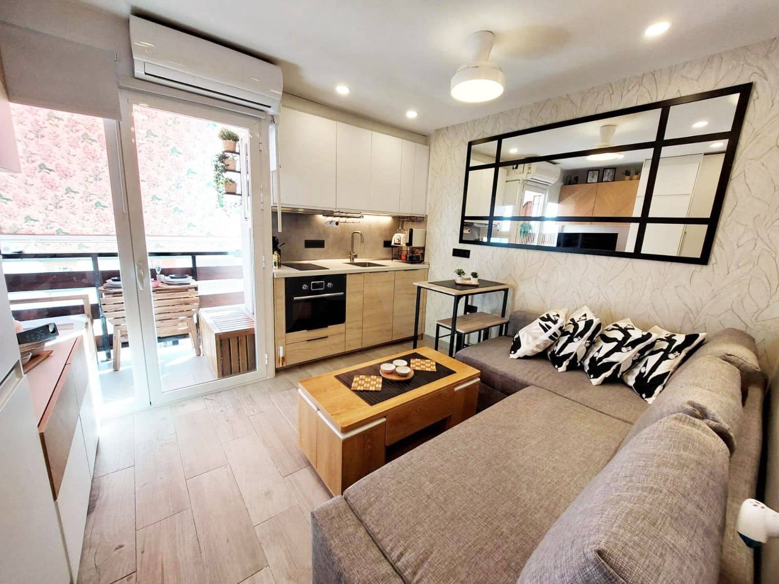 Apartamento para venda em Benalmadena - 211 000 € (Ref: 10074799)