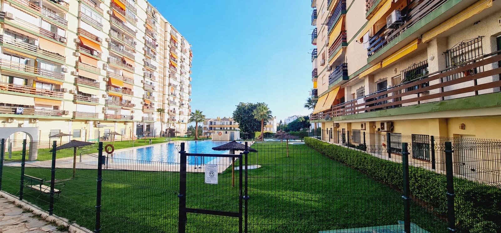 Apartamento para venda em Benalmadena - 211 000 € (Ref: 10074799)