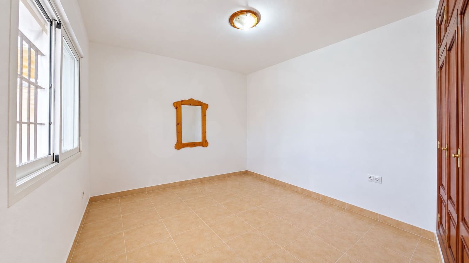 Casa de 3 habitaciones en Chiclana de la Frontera en venta - 650.000 € (Ref: 10074804)