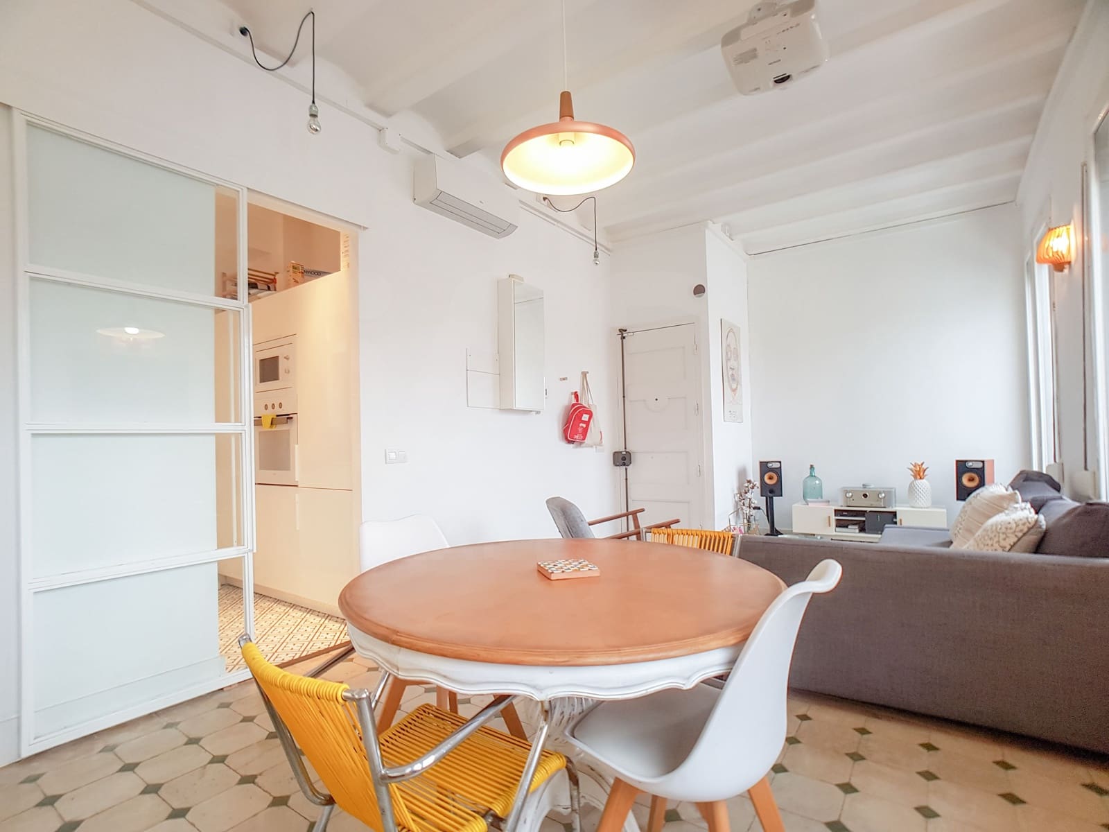 2 sypialnia Apartament na sprzedaż w Miasto Barcelona - 300 000 € (Ref: 10074805)