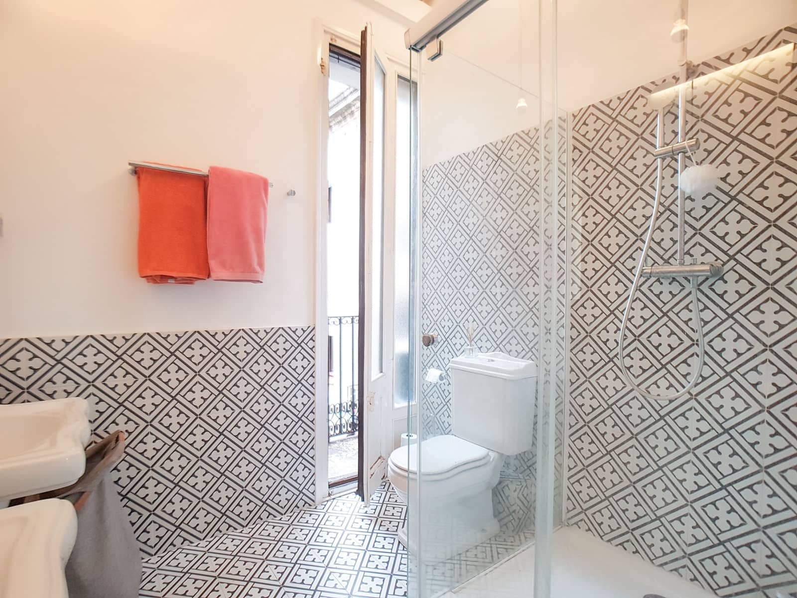 2 sypialnia Apartament na sprzedaż w Miasto Barcelona - 300 000 € (Ref: 10074805)