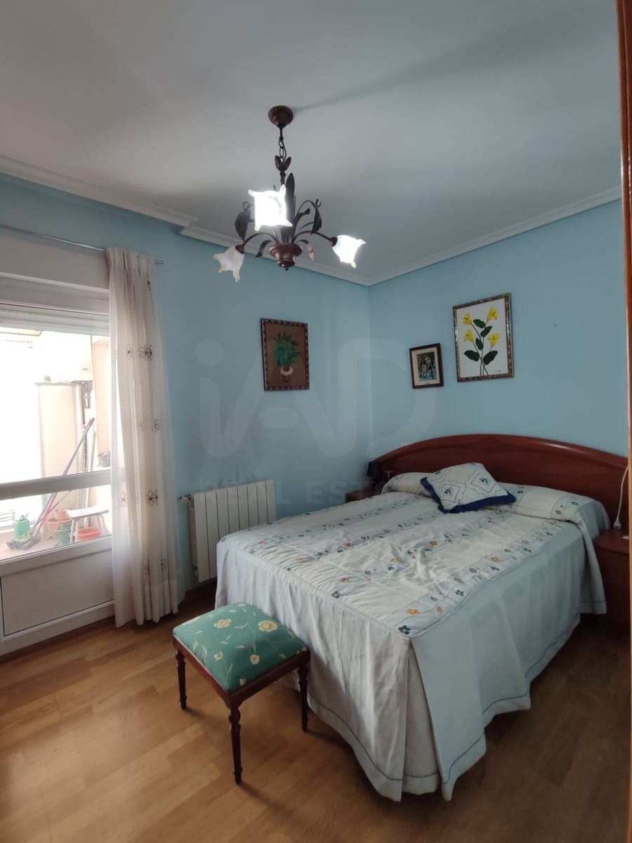 2 sovrum Lägenhet att hyra i Leon stad - 700 € (Ref: 10074809)