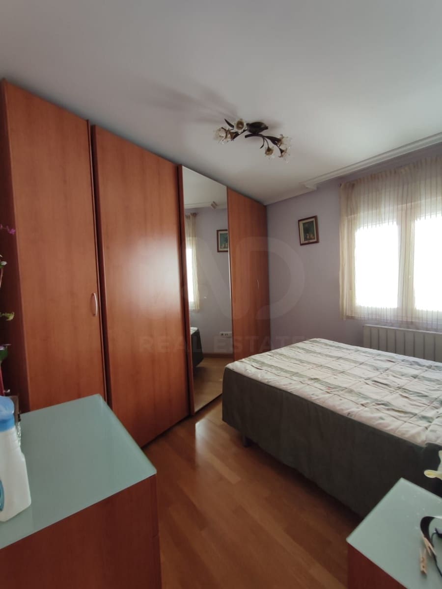 2 sovrum Lägenhet att hyra i Leon stad - 700 € (Ref: 10074809)
