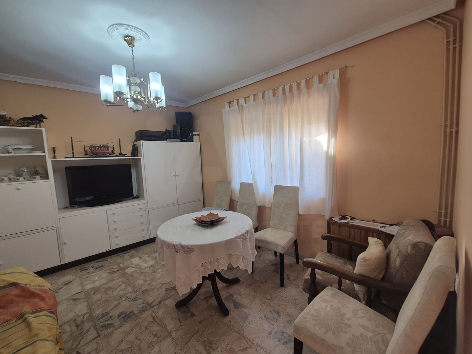 2 sovrum Finca/Hus på landet till salu i Salmoral med pool garage - 77 800 € (Ref: 10074811)