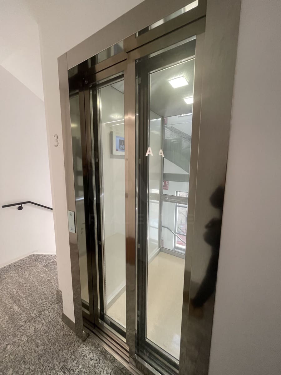 3 soveværelse Lejlighed til leje i Leon by med garage - € 1.450 (Ref: 10075577)