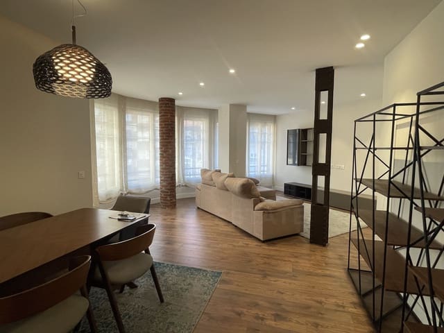 3 soverom Leilighet til leie i Leon by med garasje - € 1 450 (Ref: 10075577)