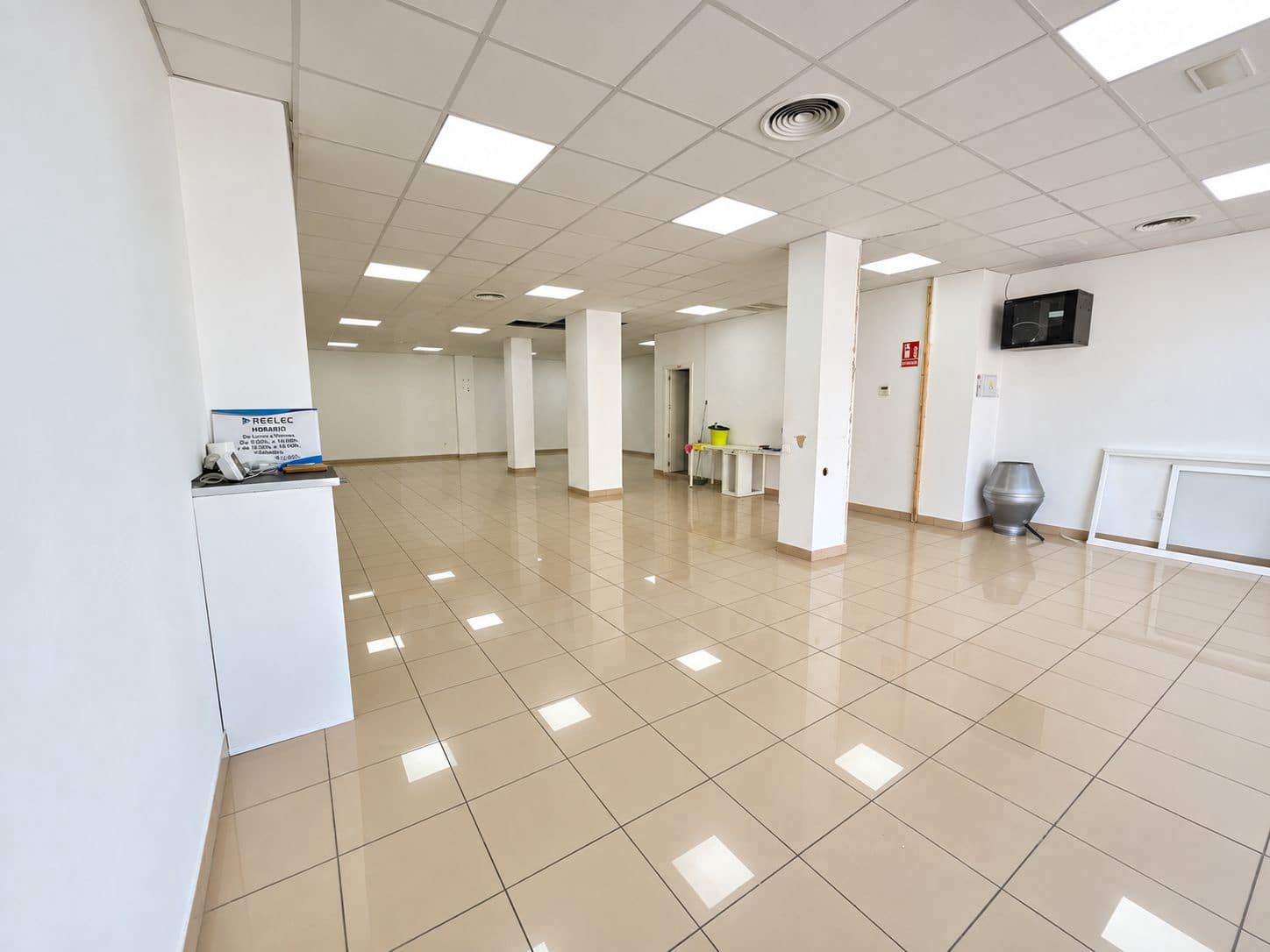 Local Commercial à louer à Murcie ville - 700 € (Ref: 10075578)