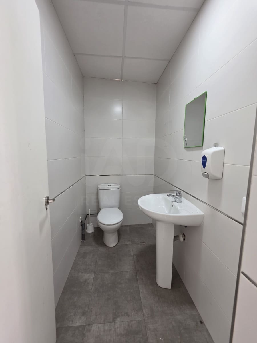 Local Commercial à louer à Murcie ville - 700 € (Ref: 10075578)