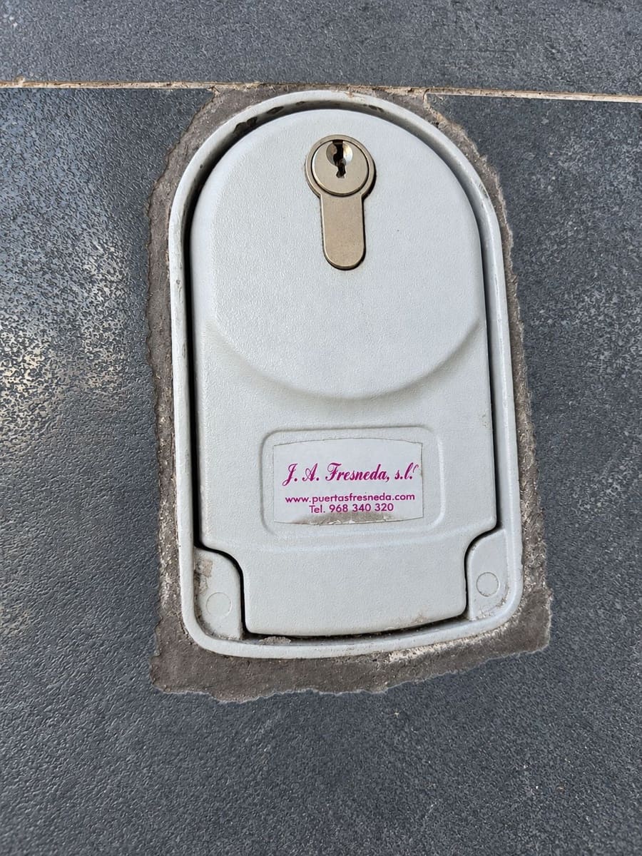 Local Commercial à louer à Murcie ville - 700 € (Ref: 10075578)