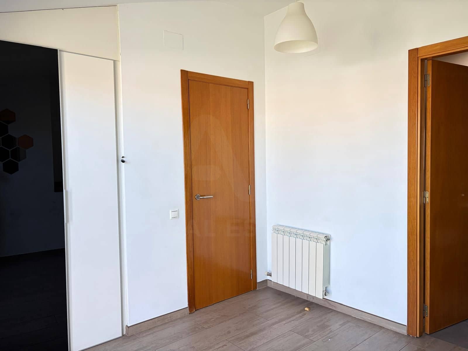 2 bedroom Apartment for sale in Terrassa with garage - € 249,000 (Ref: 10077060)