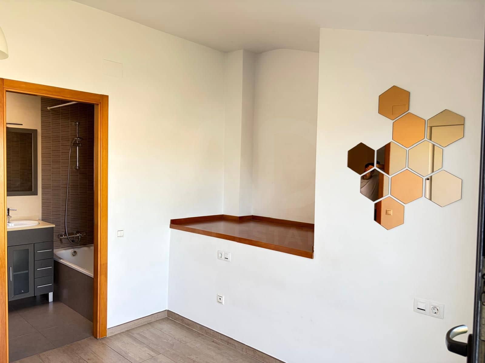 2 bedroom Apartment for sale in Terrassa with garage - € 249,000 (Ref: 10077060)