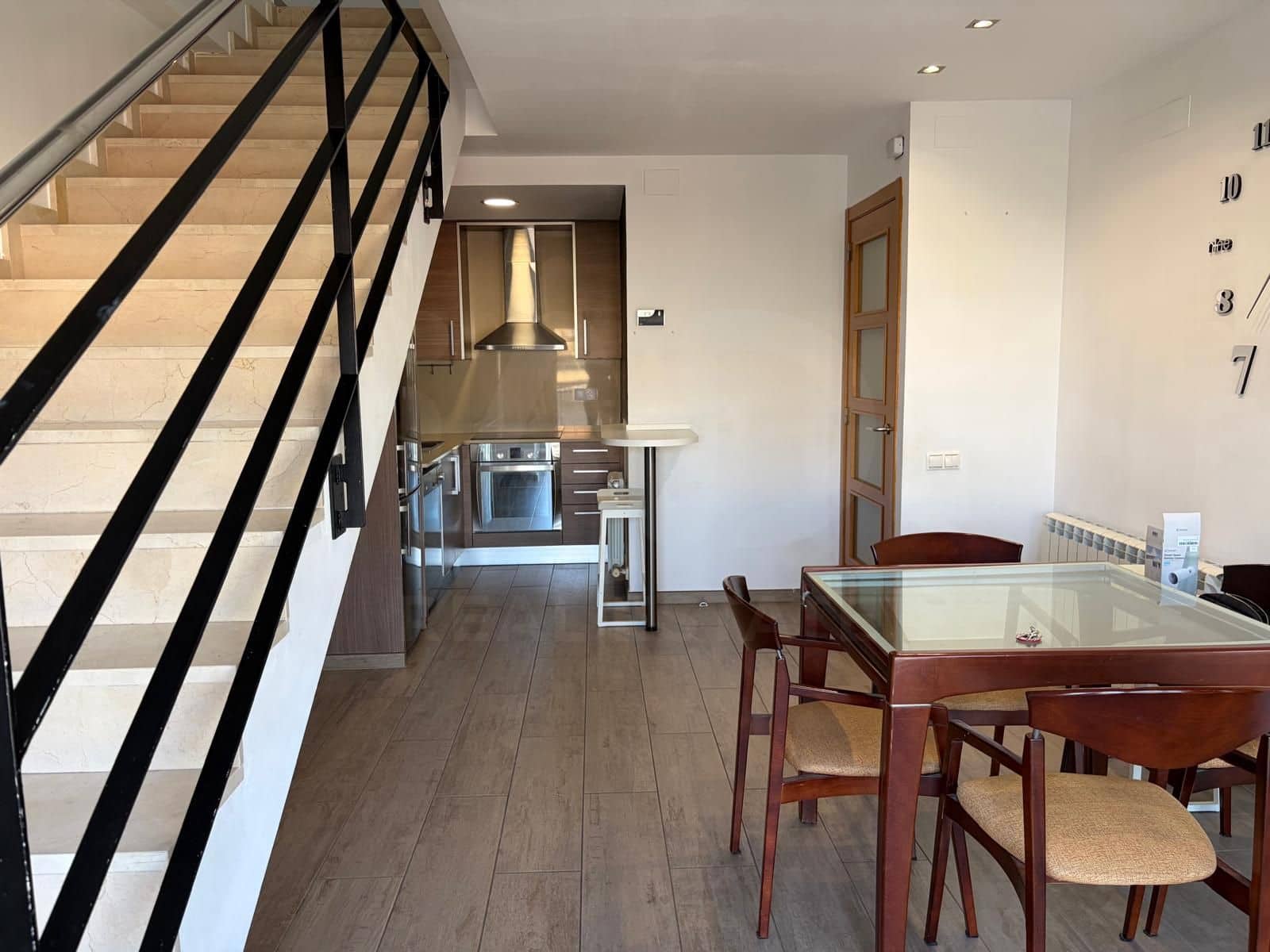 2 bedroom Apartment for sale in Terrassa with garage - € 249,000 (Ref: 10077060)