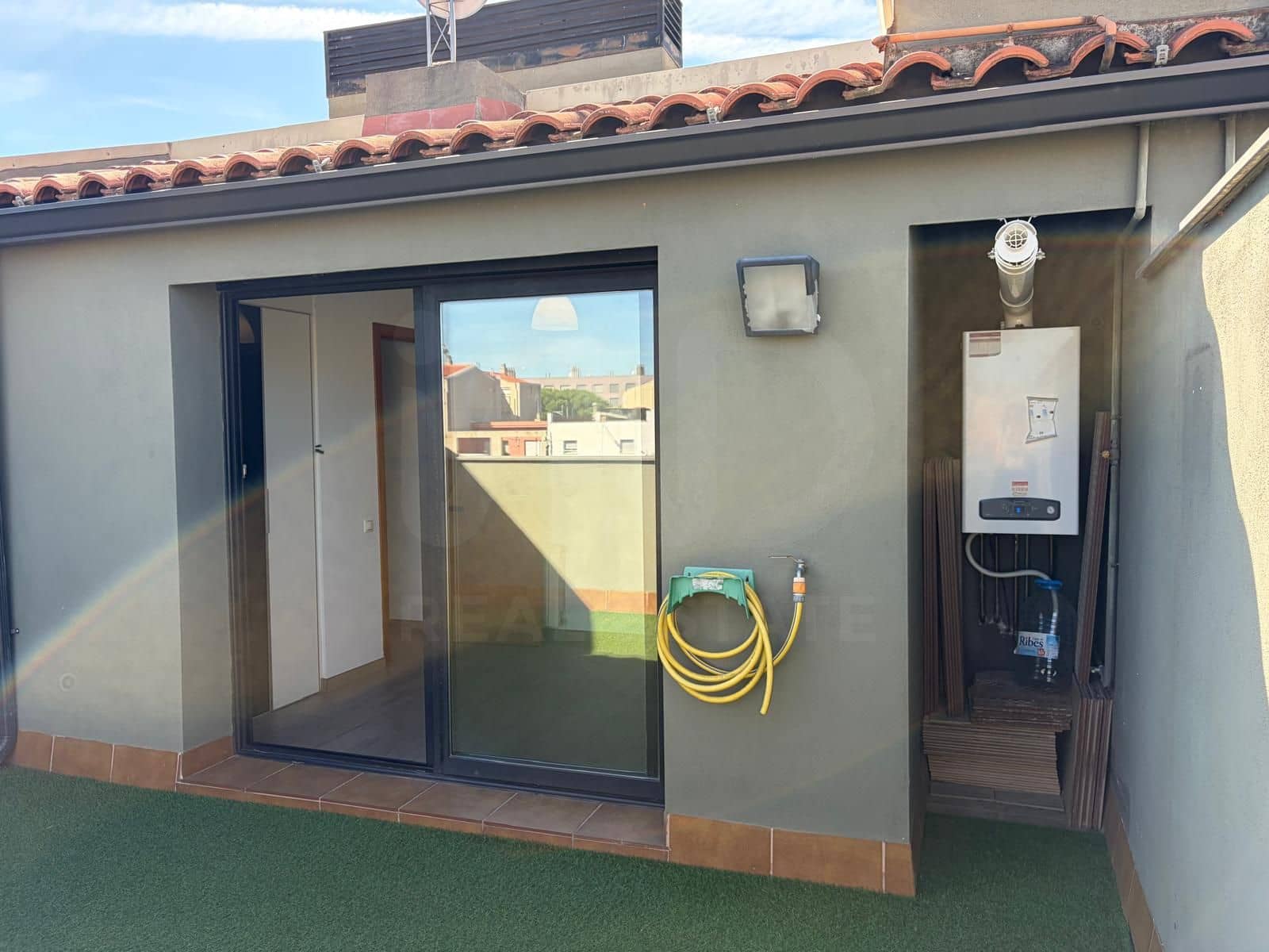 2 bedroom Apartment for sale in Terrassa with garage - € 249,000 (Ref: 10077060)