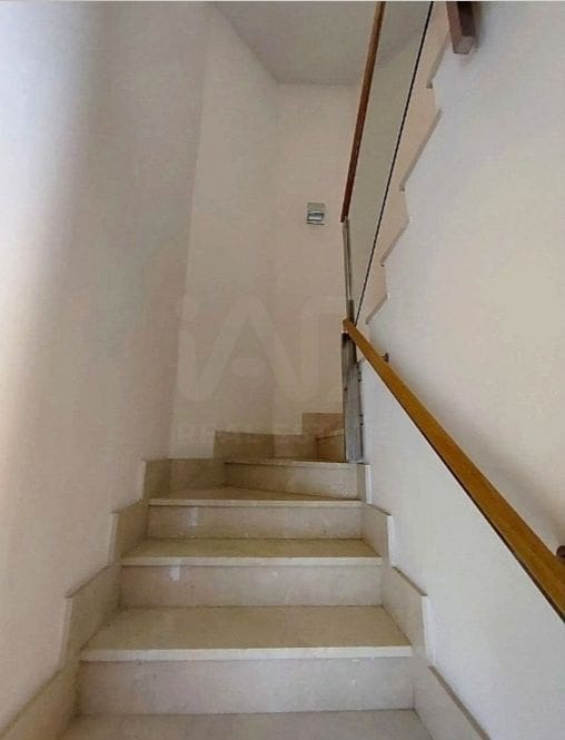 4 chambre Villa/Maison Mitoyenne à vendre à Laguna de Duero avec garage - 385 000 € (Ref: 10077062)