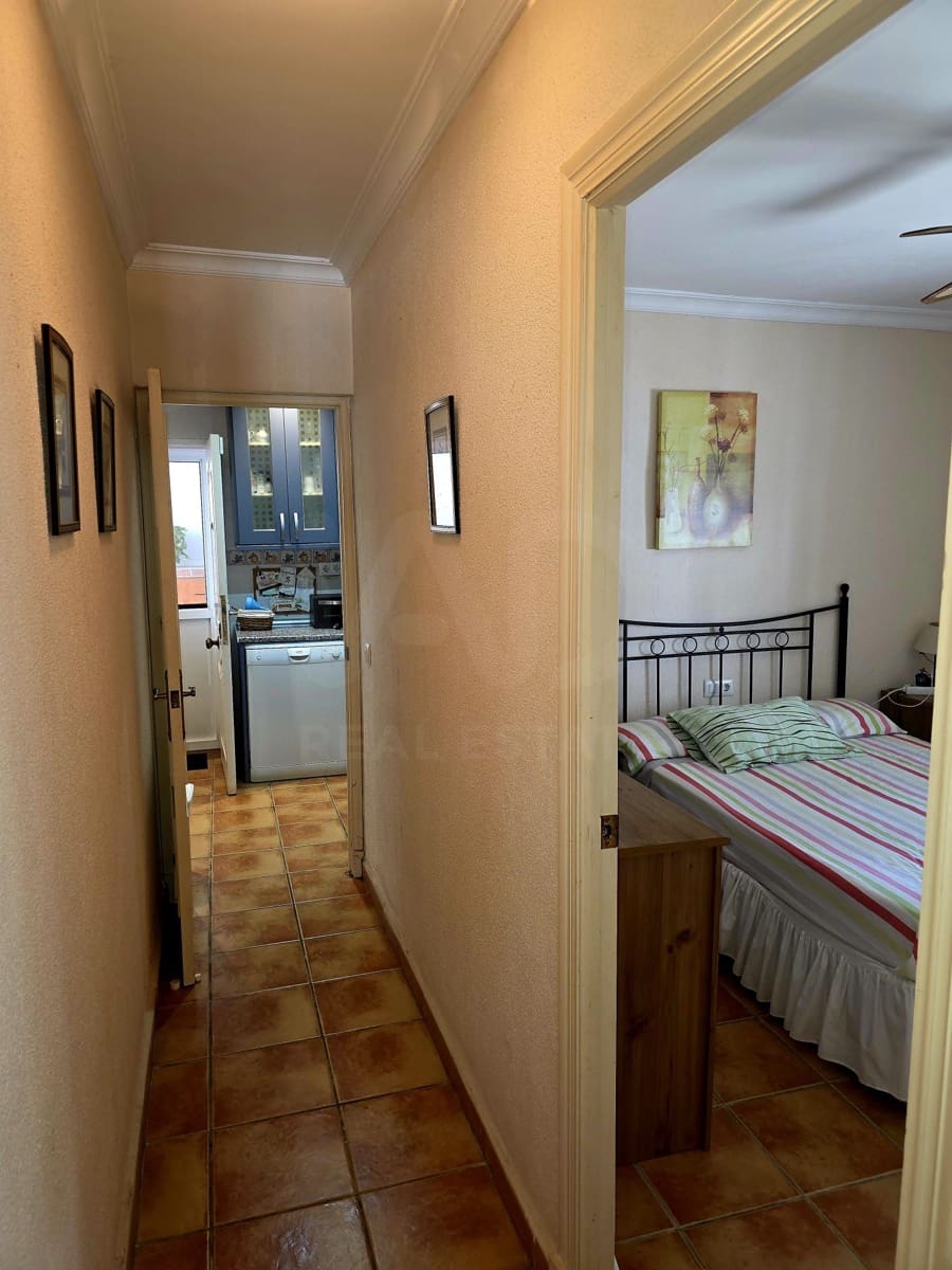 3 bedroom Villa for sale in Chiclana de la Frontera with pool - € 299,500 (Ref: 10077067)