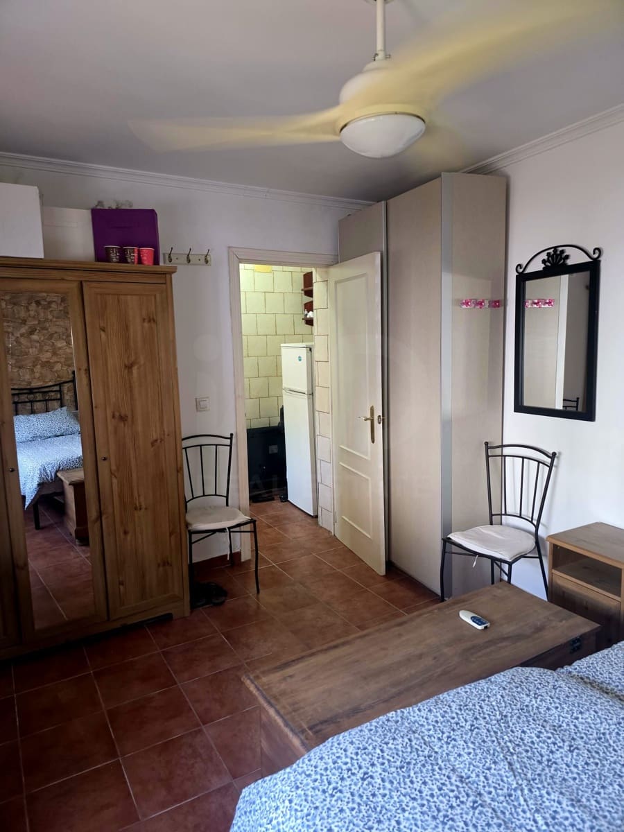 3 bedroom Villa for sale in Chiclana de la Frontera with pool - € 299,500 (Ref: 10077067)