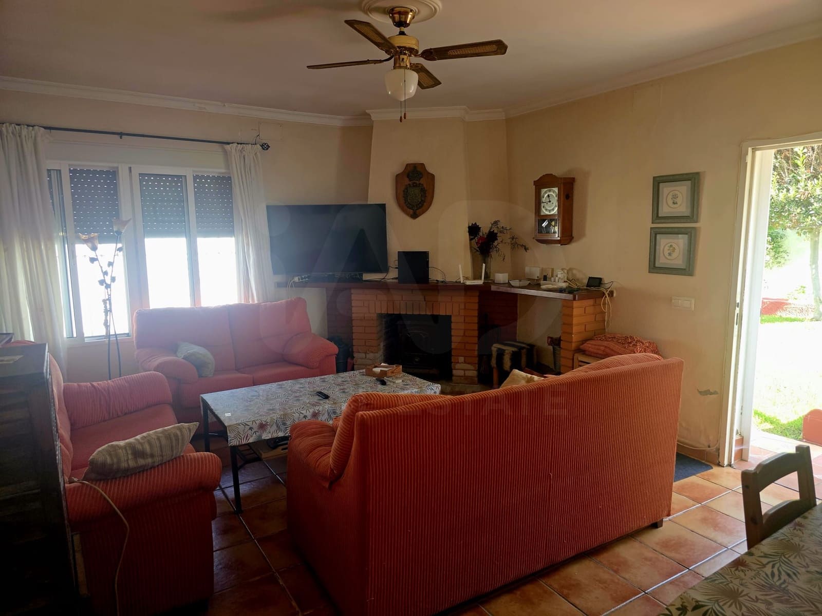 3 bedroom Villa for sale in Chiclana de la Frontera with pool - € 299,500 (Ref: 10077067)