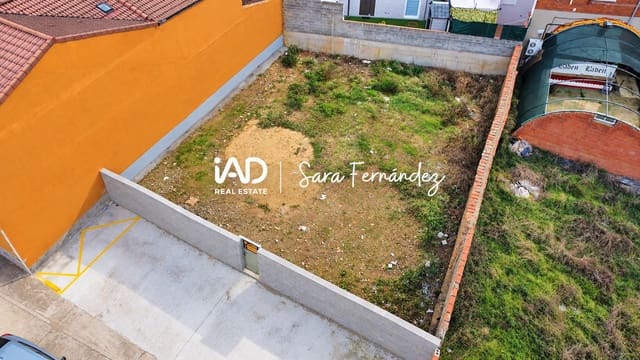 Teren niezagospodarowany na sprzedaż w Villaquilambre - 85 000 € (Ref: 10077070)