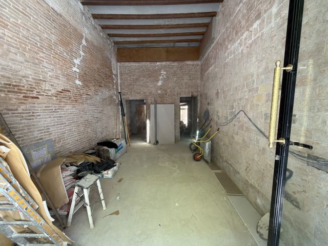 Commerciale in vendita in El Poble Sec, Barcelona città - 435.000 € (Rif: 10077078)