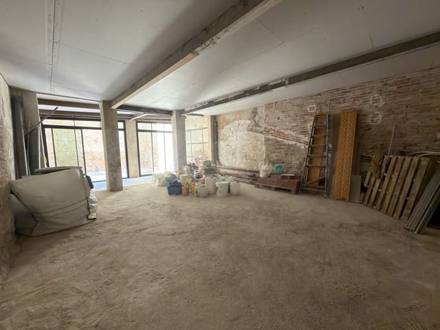 Gewerbe zu verkaufen in El Poble Sec, Barcelona Stadt - 435.000 € (Ref: 10077078)