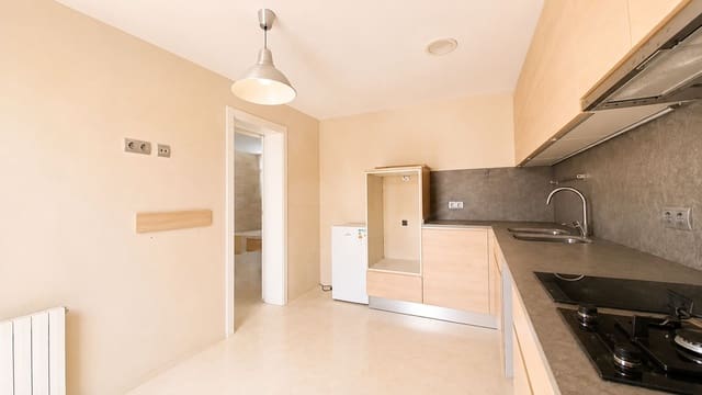 5 camera da letto Casa in vendita in Gilet con piscina garage - 375.000 € (Rif: 10077389)