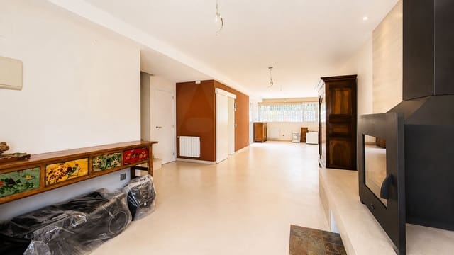 5 camera da letto Casa in vendita in Gilet con piscina garage - 375.000 € (Rif: 10077389)
