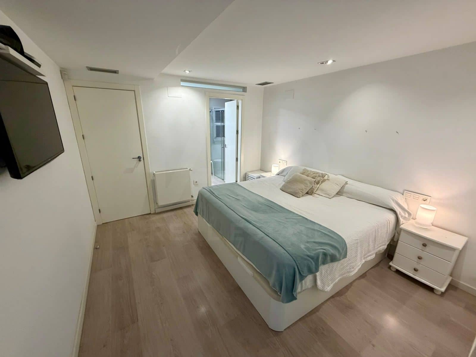 3 bedroom Apartment for sale in Alicante / Alacant city - € 579,000 (Ref: 10077390)