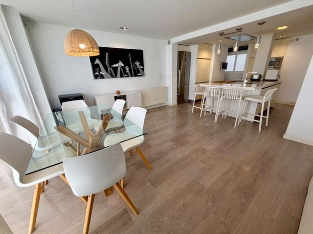 3 bedroom Apartment for sale in Ensanche - Diputacion, Alicante / Alacant city - € 579,000 (Ref: 10077390)