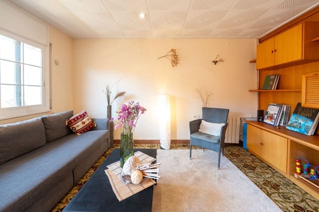 3 sovrum Lägenhet till salu i Blanes - 188 000 € (Ref: 10077391)