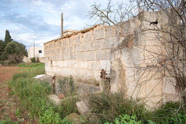 Landgrundstück zu verkaufen in Llubí - 135.000 € (Ref: 10077395)