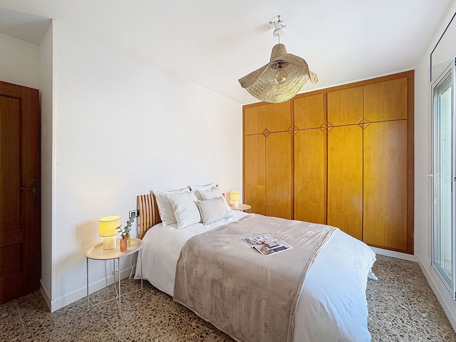 4 bedroom Penthouse for sale in Vilanova i la Geltru with garage - € 430,000 (Ref: 10077396)