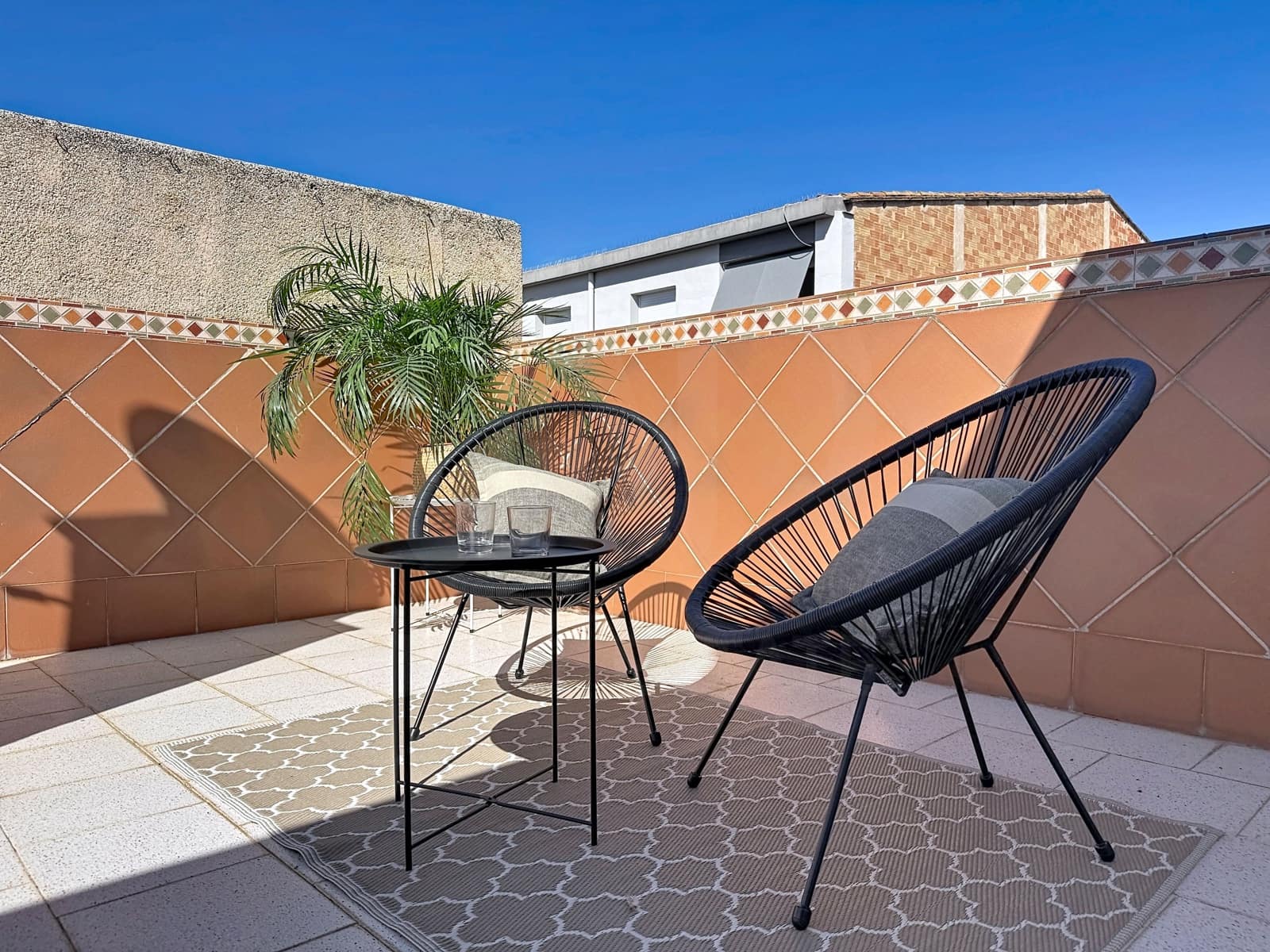 4 bedroom Penthouse for sale in Vilanova i la Geltru with garage - € 430,000 (Ref: 10077396)