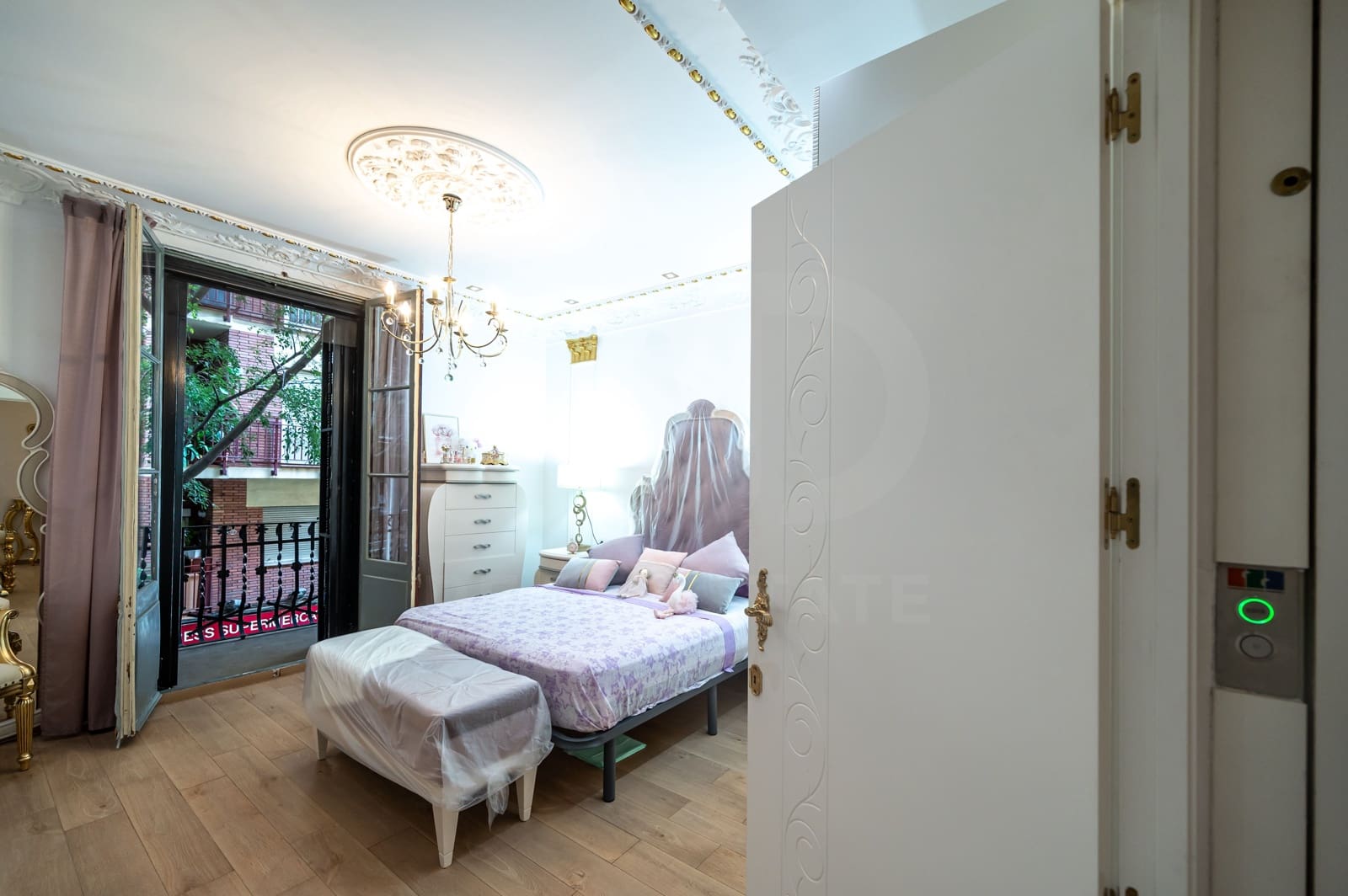 2 makuuhuone Huoneisto myytävänä paikassa Barcelona kaupunki - 369 000 € (Ref: 10077397)