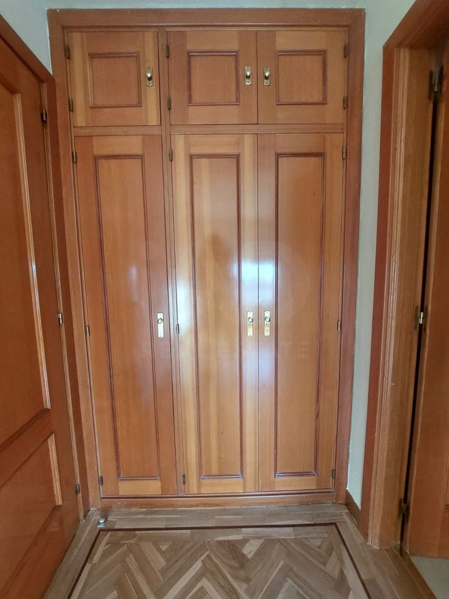 1 bedroom Apartment for rent in Madrid city with garage - € 1,250 (Ref: 10077400)