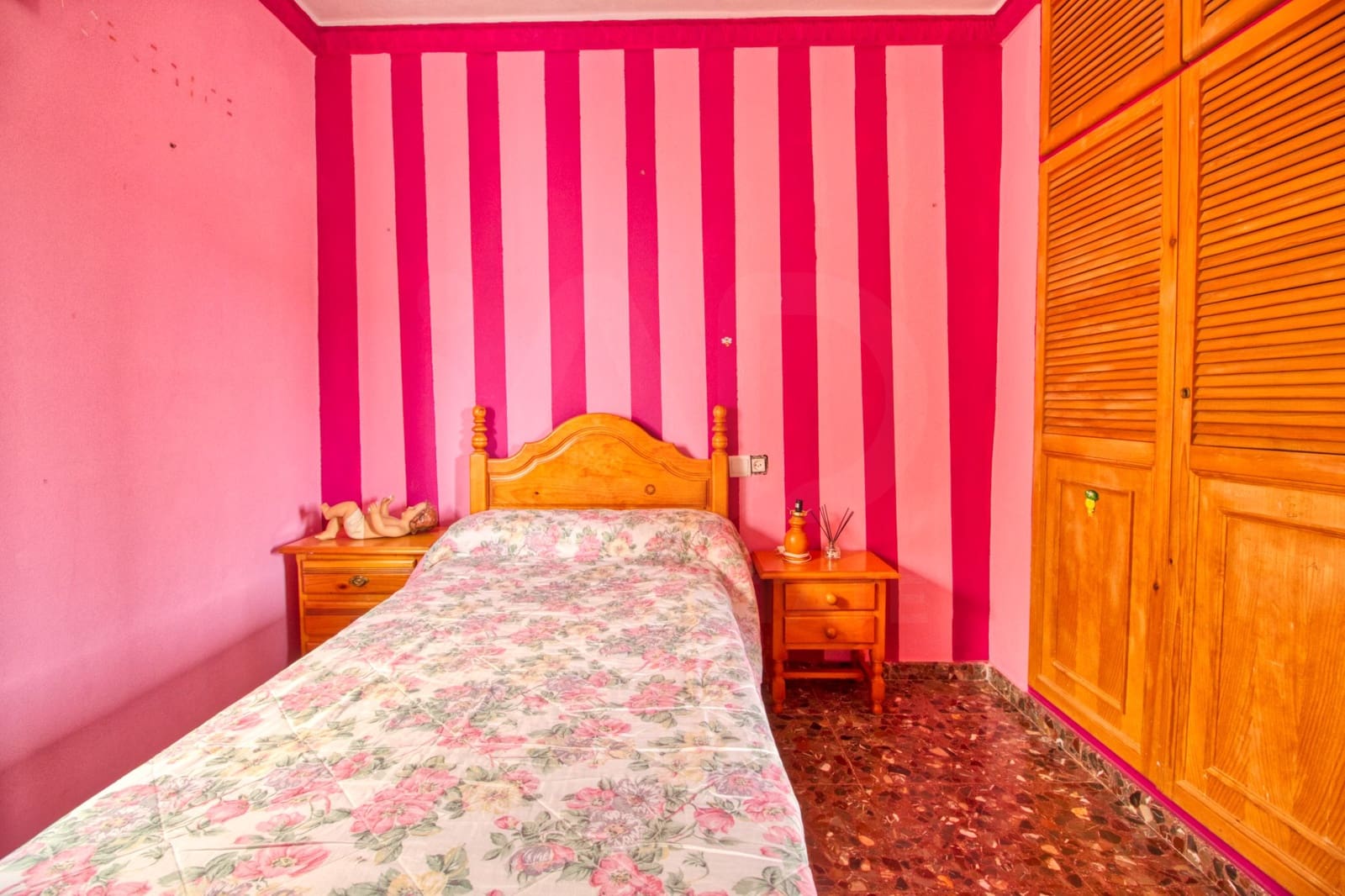 3 soverom Hus til salgs i Setenil de las Bodegas - € 115 000 (Ref: 10077402)