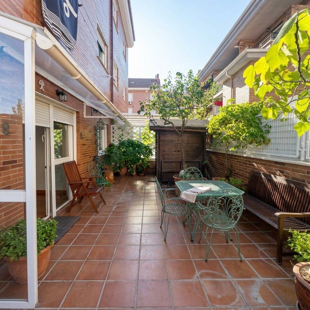 2 chambre Appartement à vendre à Galapagar avec garage - 365 000 € (Ref: 10078192)