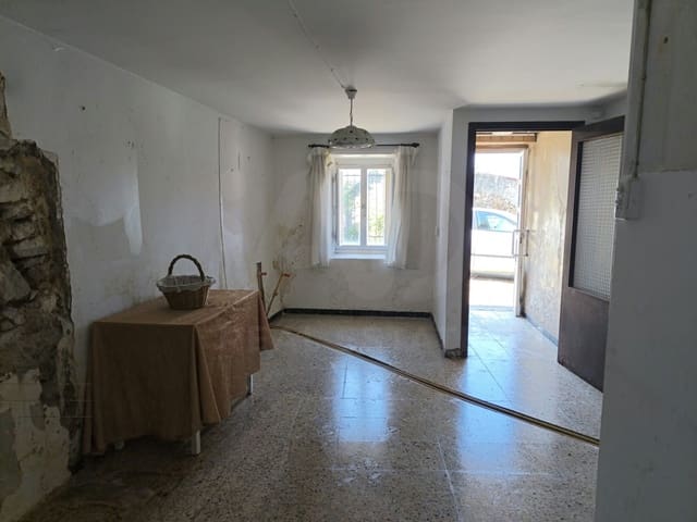 2 slaapkamer Rijtjeshuis te koop in Neda - € 115.000 (Ref: 10079986)