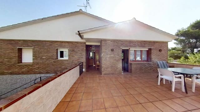 3 Zimmer Haus zu verkaufen in Albinyana mit Garage - 220.000 € (Ref: 10079987)