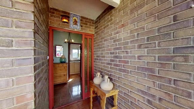 3 Zimmer Haus zu verkaufen in Albinyana mit Garage - 220.000 € (Ref: 10079987)