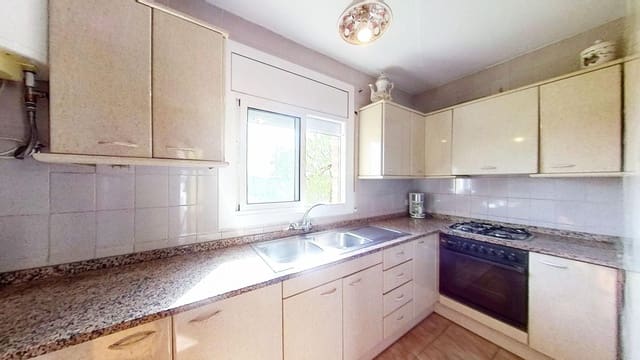 3 Zimmer Haus zu verkaufen in Albinyana mit Garage - 220.000 € (Ref: 10079987)
