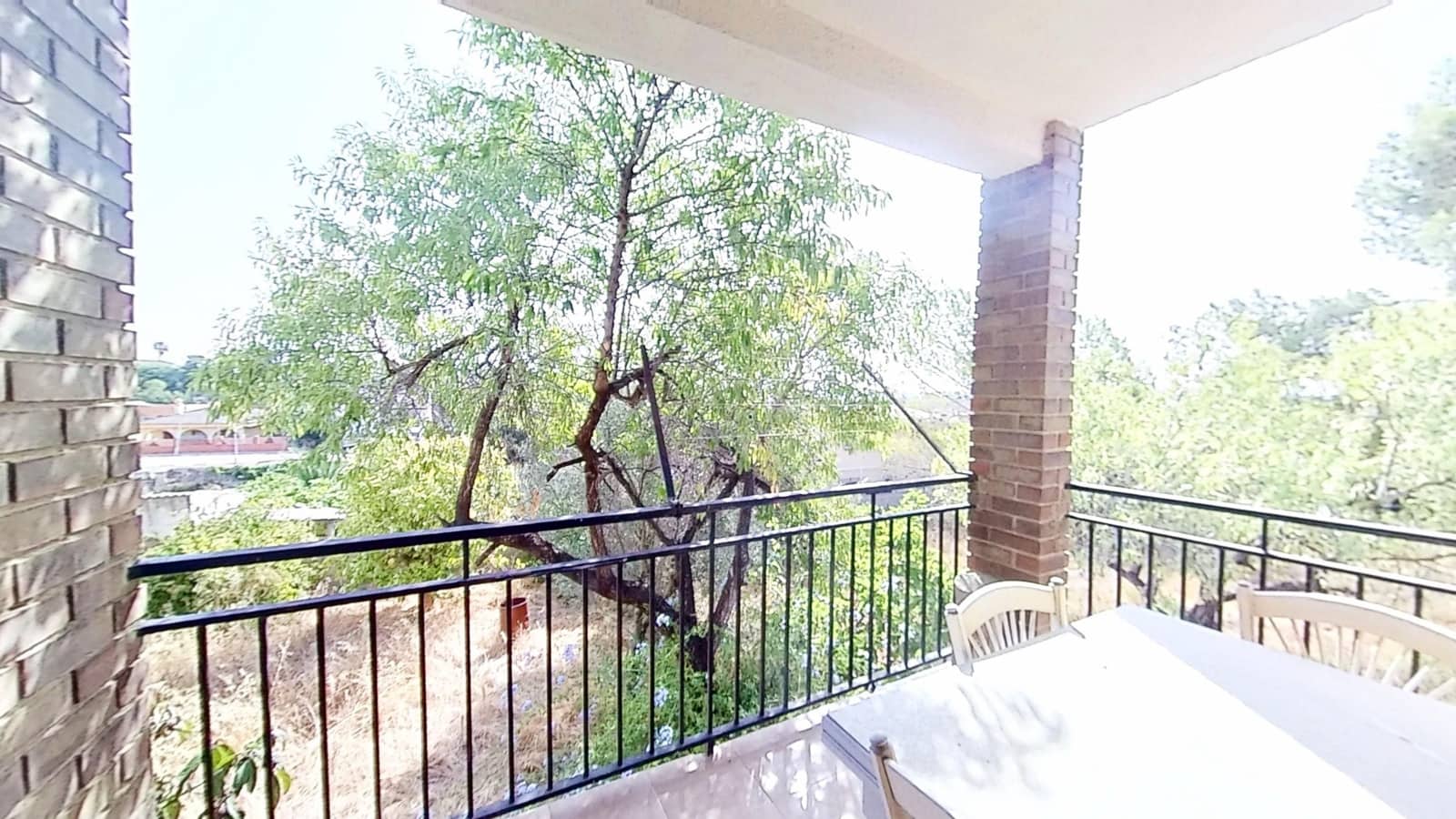 3 Zimmer Haus zu verkaufen in Albinyana mit Garage - 220.000 € (Ref: 10079987)