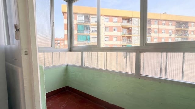 Apartamento de 3 habitaciones en El Torcal, Málaga ciudad en venta - 225.000 € (Ref: 10079991)