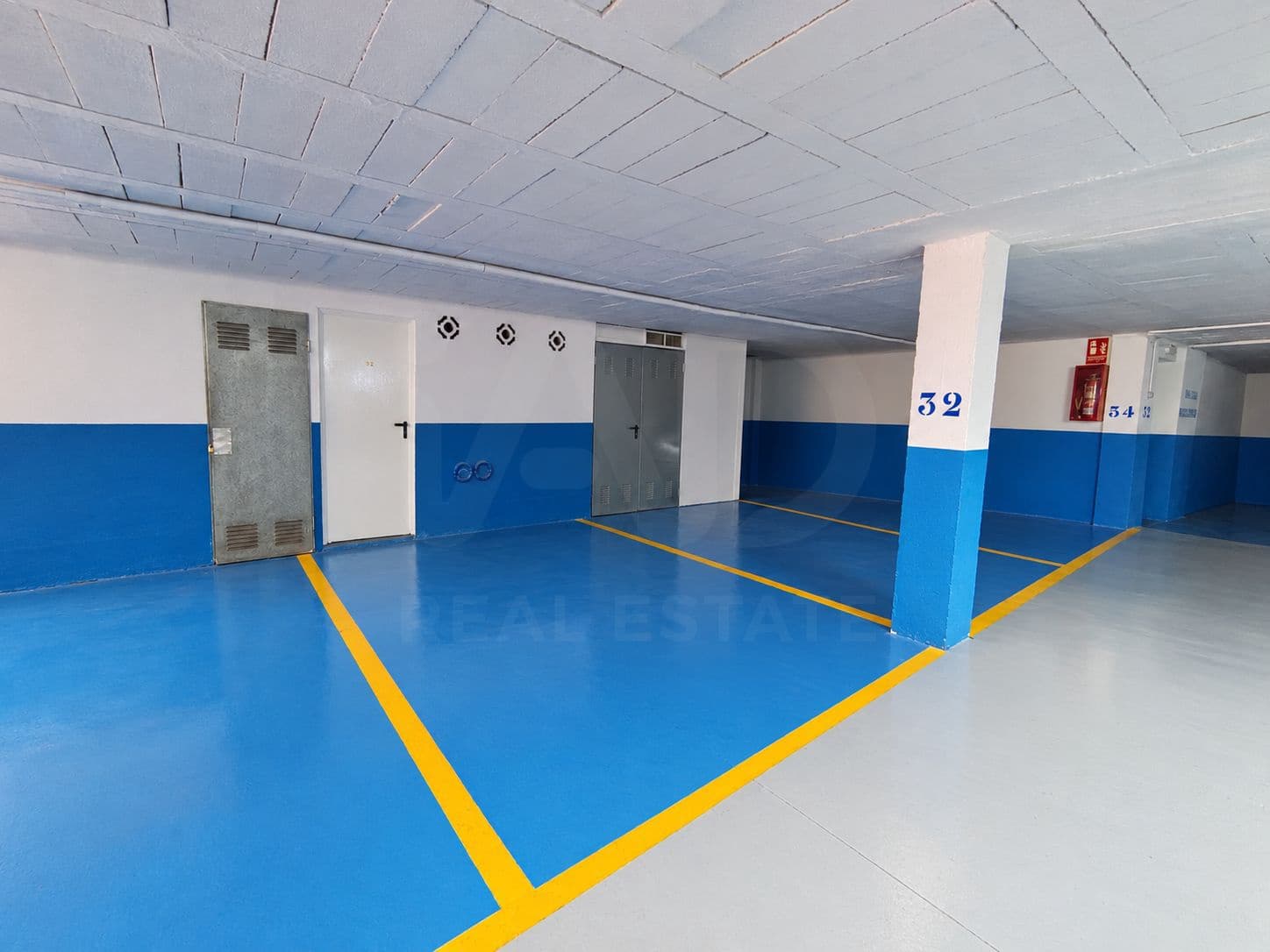 2 bedroom Penthouse for sale in Benidorm with pool garage - € 310,000 (Ref: 10079994)