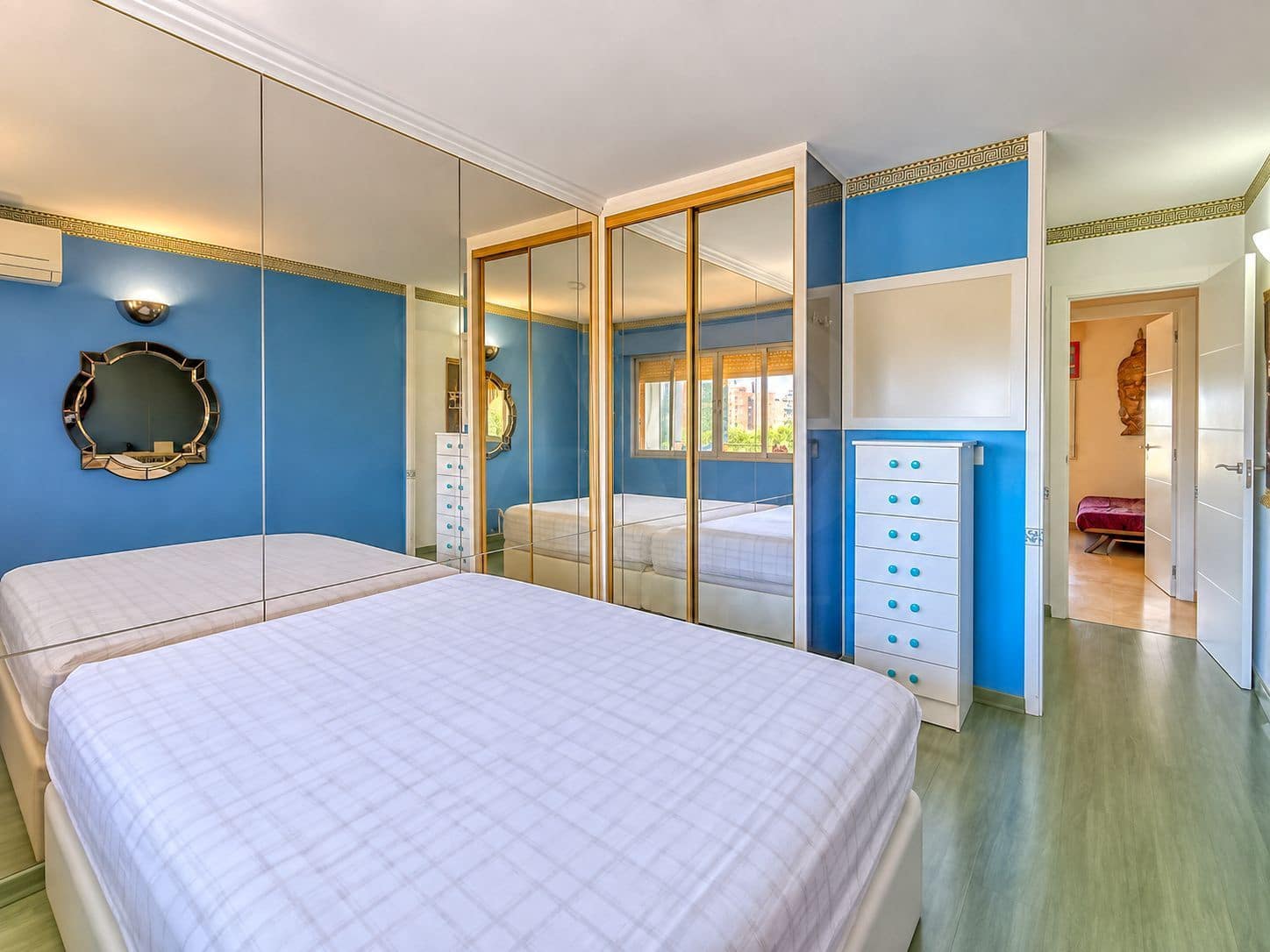 2 bedroom Penthouse for sale in Benidorm with pool garage - € 310,000 (Ref: 10079994)